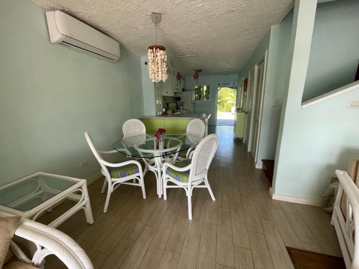 Sunny Villa In The Marina - Excellent Water Views Jolly Harbour Екстер'єр фото