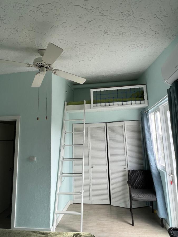 Sunny Villa In The Marina - Excellent Water Views Jolly Harbour Екстер'єр фото