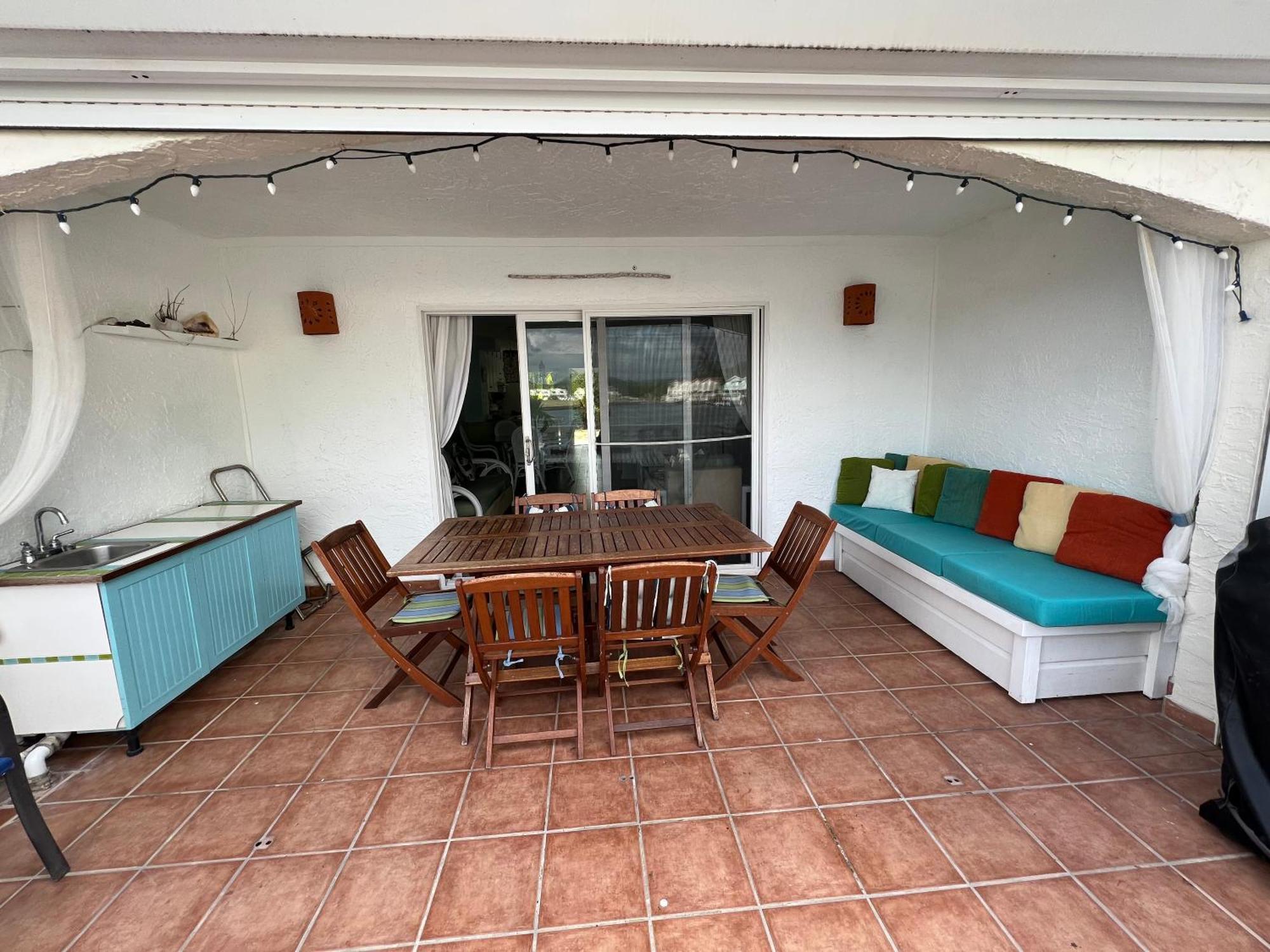 Sunny Villa In The Marina - Excellent Water Views Jolly Harbour Екстер'єр фото